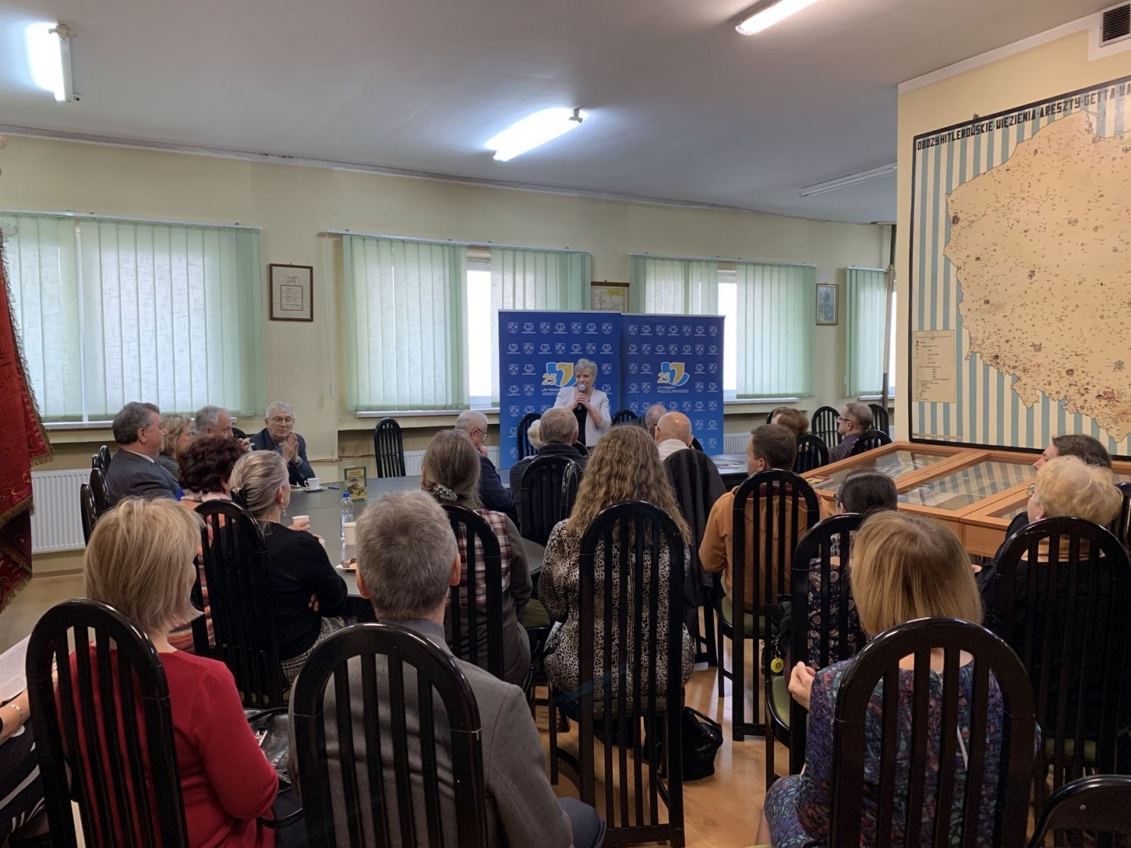 Zdjęcie w galerii na portalu naszwodzislaw.com: Zamczysko na Kotówce. Za nami spotkania w Pszowie i Lubomi wiadomości z regionu