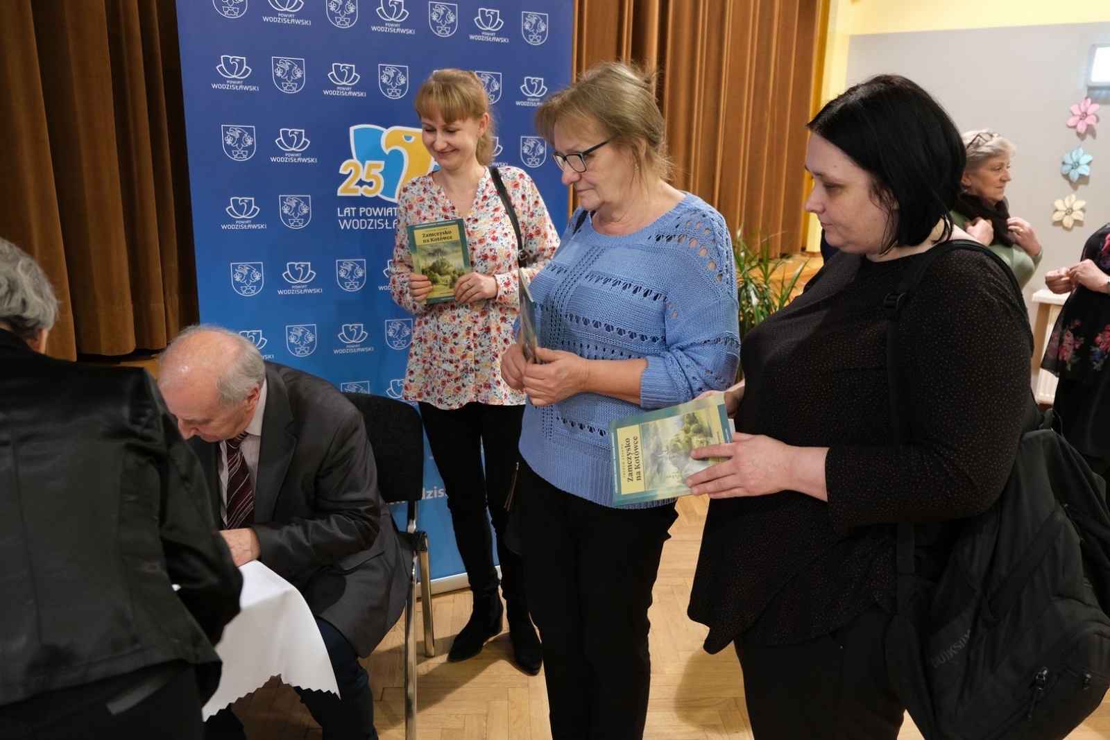 Zdjęcie w galerii na portalu naszwodzislaw.com: Zamczysko na Kotówce. Za nami spotkania w Pszowie i Lubomi wiadomości z regionu