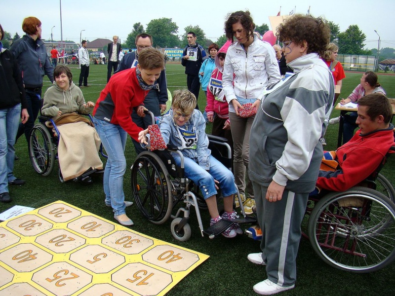 Zdjęcie w galerii na portalu naszwodzislaw.com: Niepełnosprawni lubią sport i taniec wiadomości z regionu