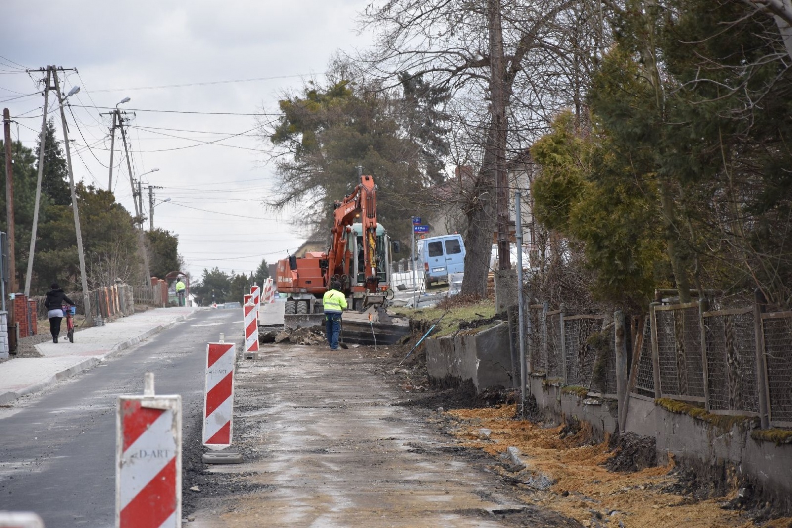 Zdjęcie w galerii na portalu naszwodzislaw.com: Inwestycje drogowe powiatu idą pełną parą [FOTO] wiadomości z regionu