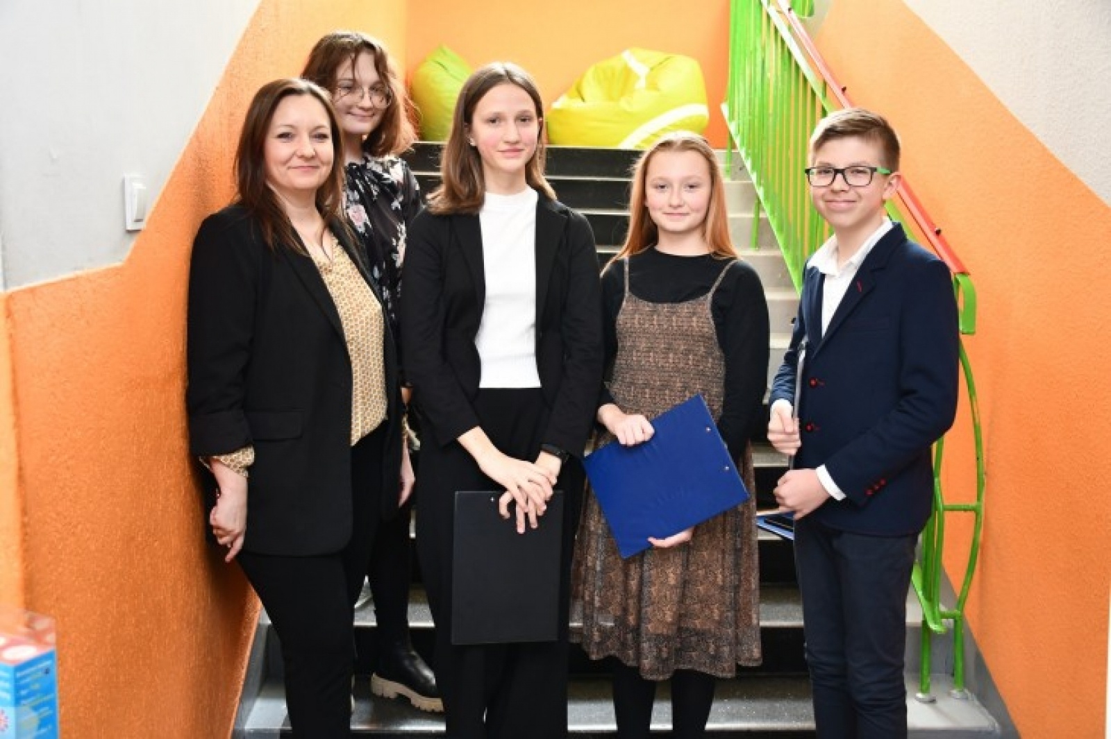 Zdjęcie w galerii na portalu naszwodzislaw.com: Rydułtowy. Festiwal Kultur w SP4 za nami wiadomości z regionu