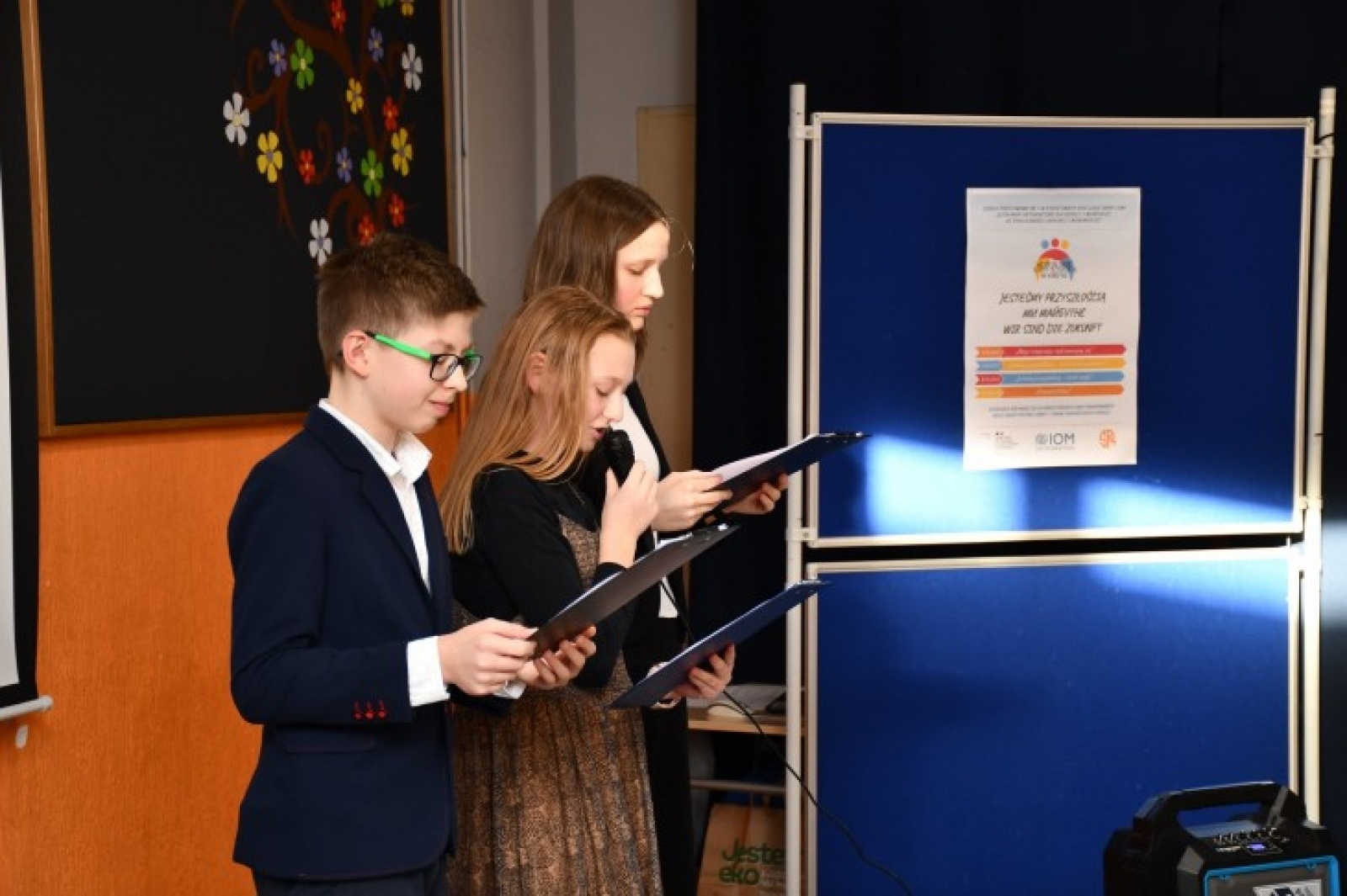 Zdjęcie w galerii na portalu naszwodzislaw.com: Rydułtowy. Festiwal Kultur w SP4 za nami wiadomości z regionu