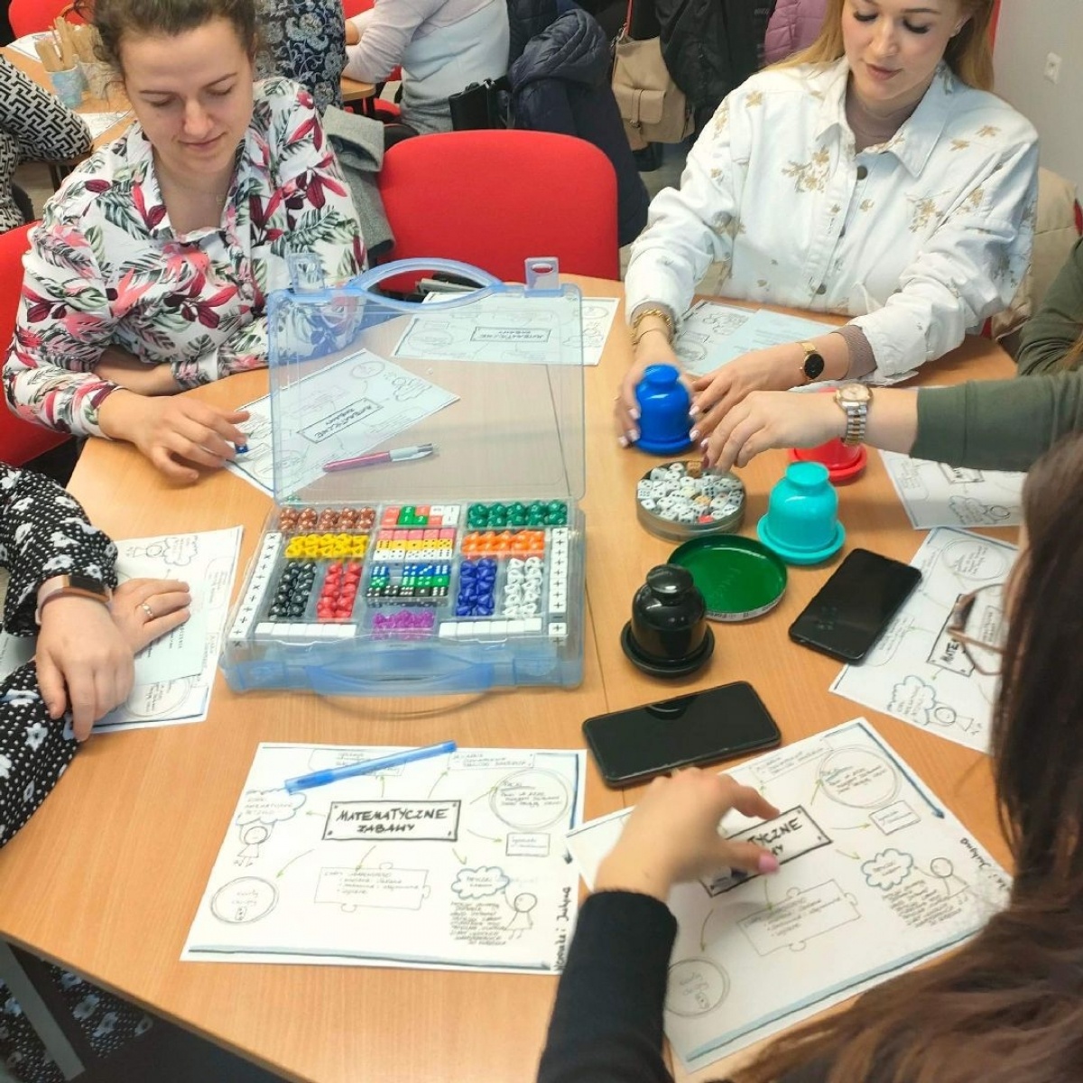 Zdjęcie w galerii na portalu naszwodzislaw.com: Nauczycielskie powitanie wiosny wiadomości z regionu