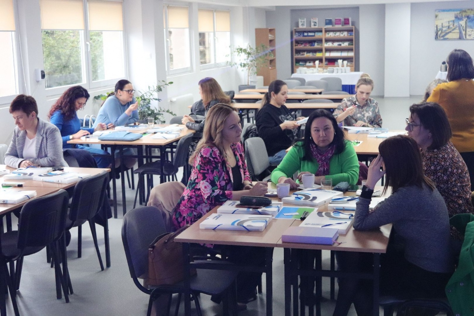 Zdjęcie w galerii na portalu naszwodzislaw.com: Nauczycielskie powitanie wiosny wiadomości z regionu