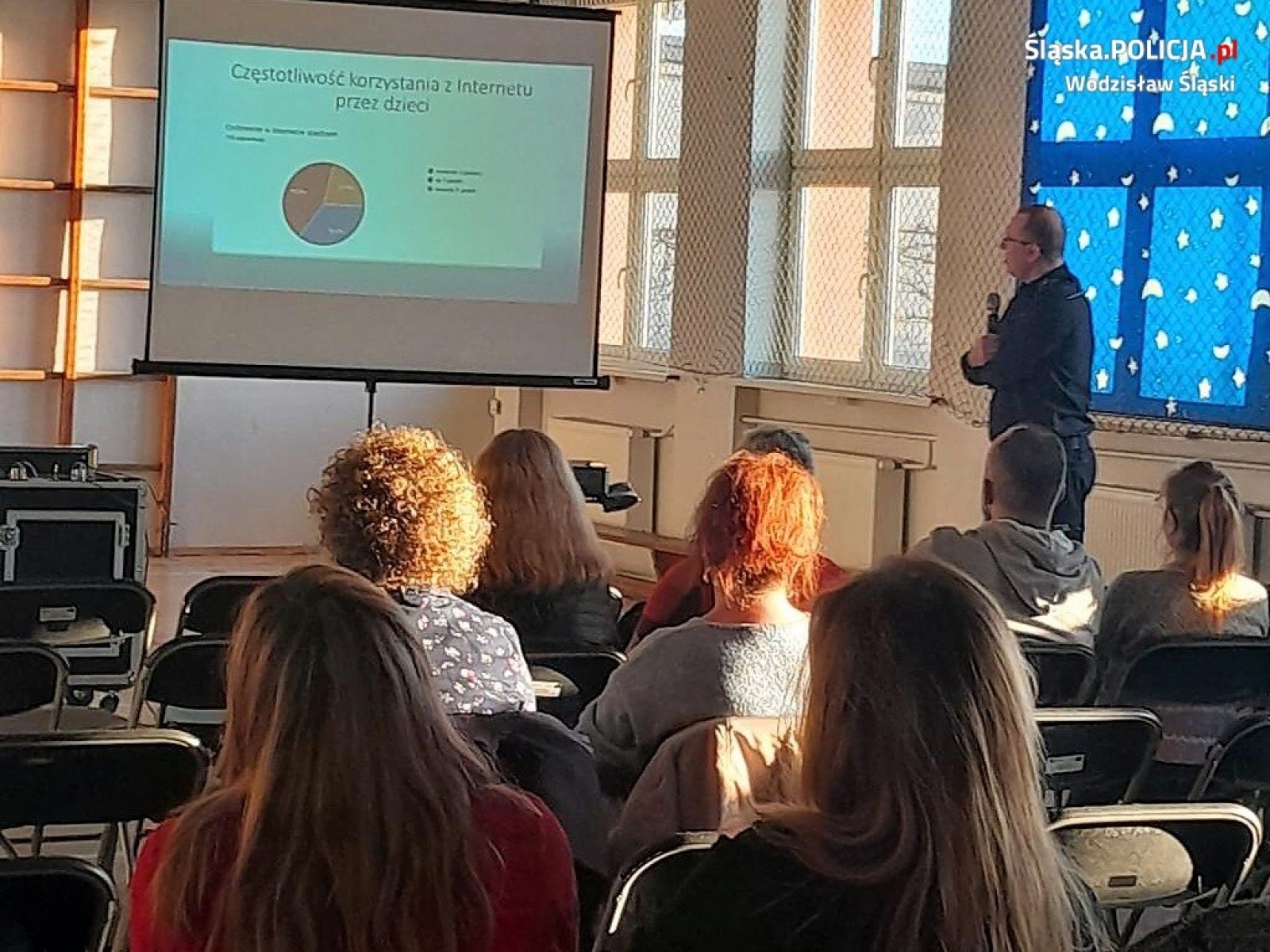 Zdjęcie w galerii na portalu naszwodzislaw.com: Kampania Z głową w sieci. Szkolenie dla rodziców w Pszowie wiadomości z regionu