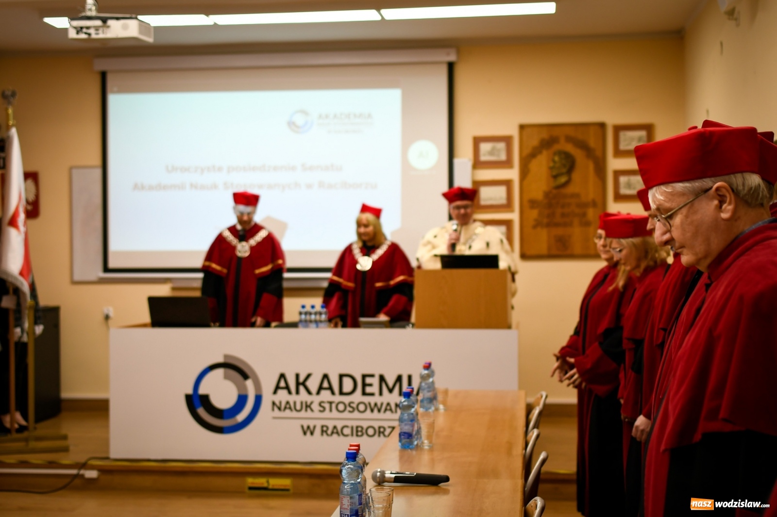 Zdjęcie w galerii na portalu naszwodzislaw.com: Nowy etap w życiu raciborskiej uczelni. Uroczyste obrady senatu ANS wiadomości z regionu