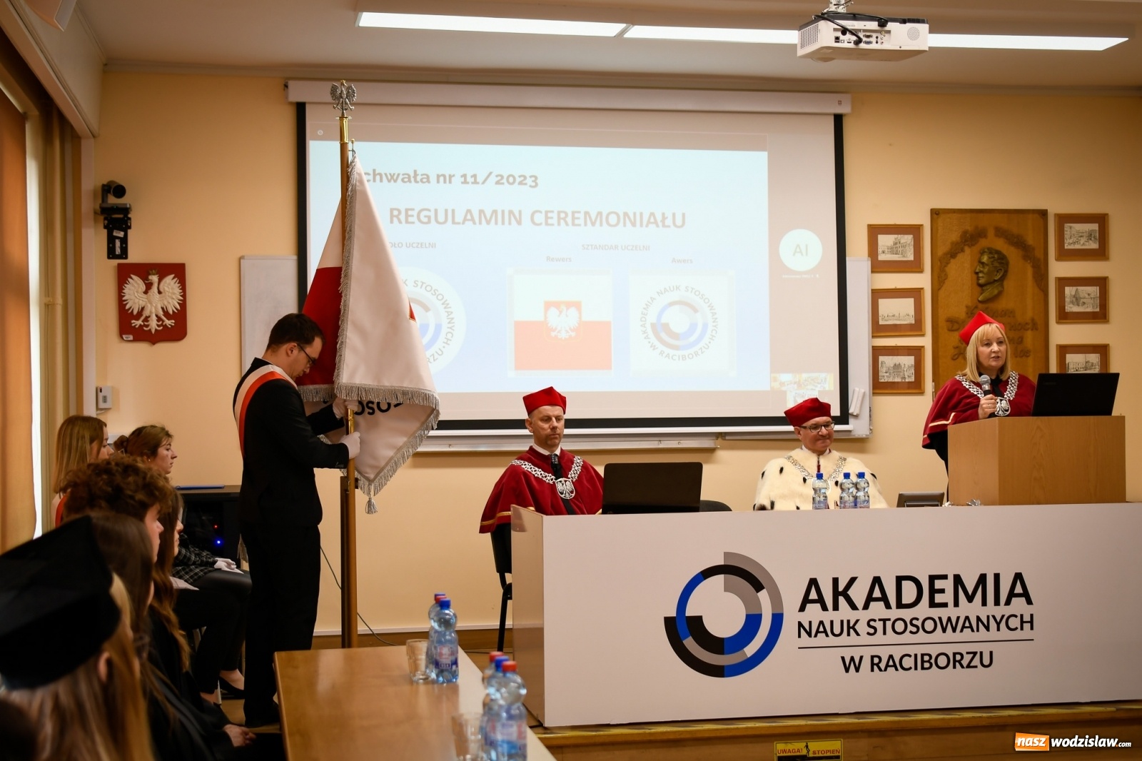 Zdjęcie w galerii na portalu naszwodzislaw.com: Nowy etap w życiu raciborskiej uczelni. Uroczyste obrady senatu ANS wiadomości z regionu