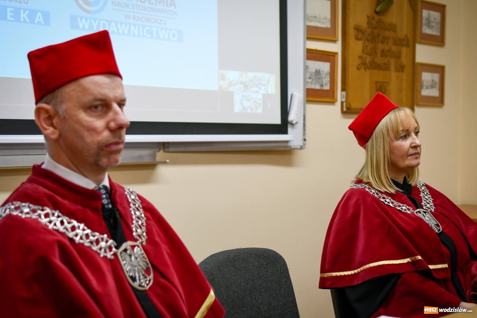 Zdjęcie w galerii na portalu naszwodzislaw.com: Nowy etap w życiu raciborskiej uczelni. Uroczyste obrady senatu ANS wiadomości z regionu