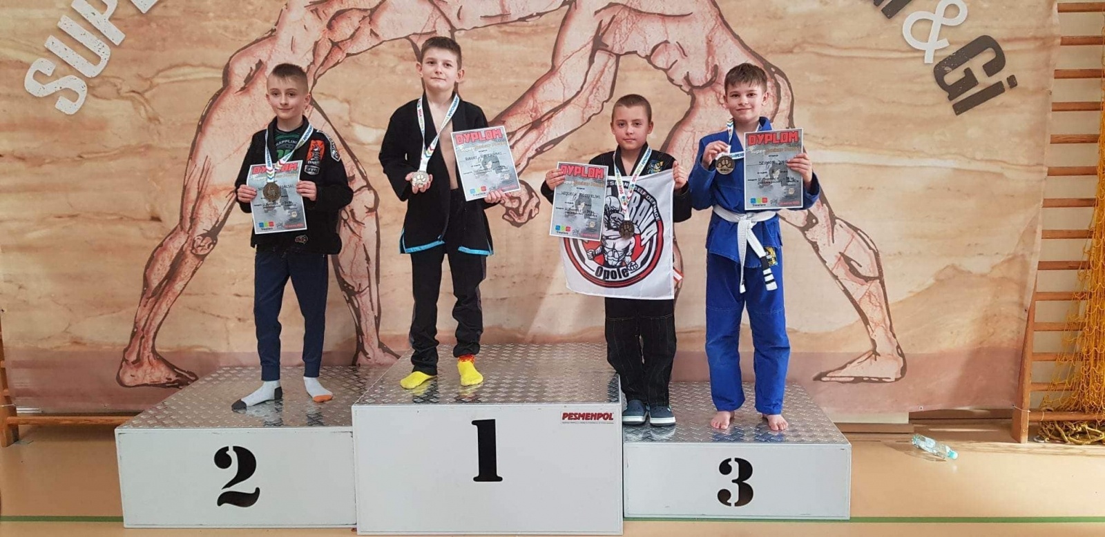 Zdjęcie w galerii na portalu naszwodzislaw.com: Kolejne medale Akademii Sportowej Top Team [FOTO] wiadomości z regionu