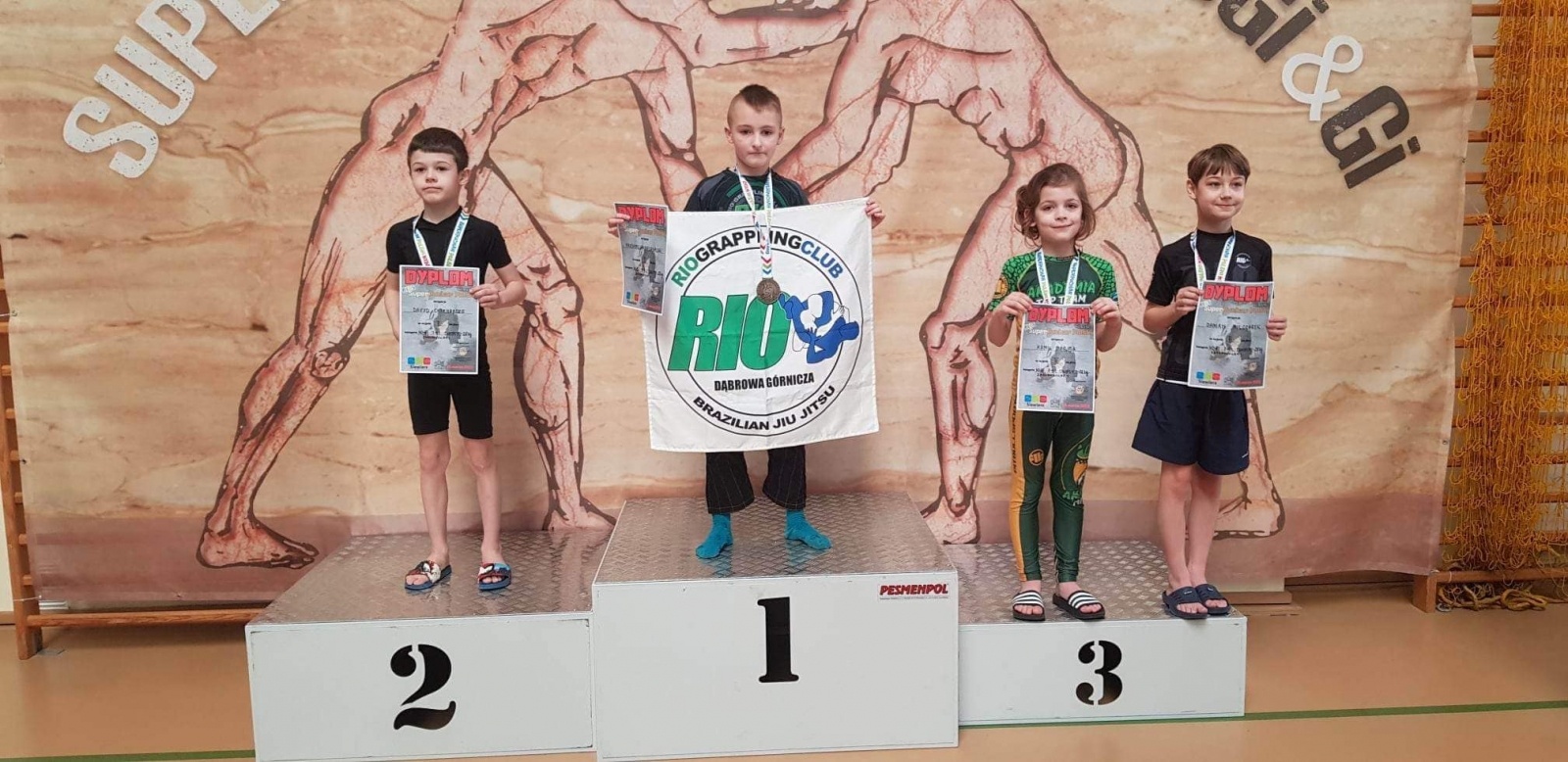 Zdjęcie w galerii na portalu naszwodzislaw.com: Kolejne medale Akademii Sportowej Top Team [FOTO] wiadomości z regionu