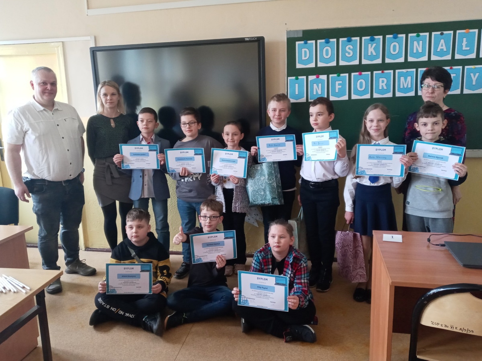 Zdjęcie w galerii na portalu naszwodzislaw.com: Doskonały Informatyk w ZSP2 wiadomości z regionu