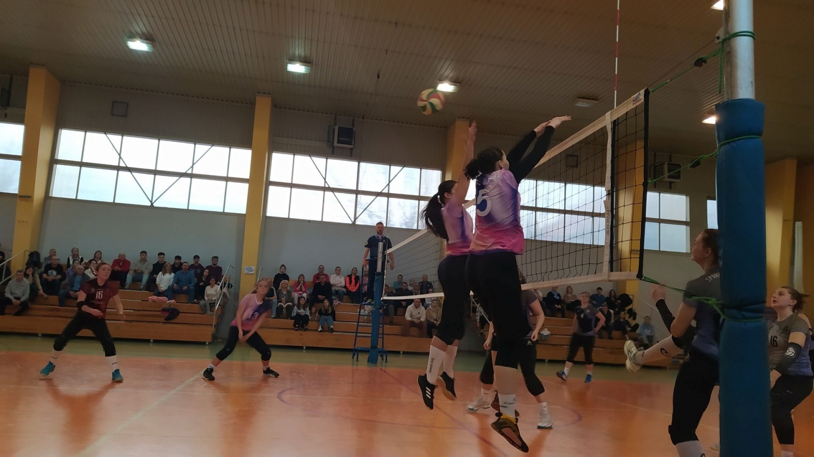 Zdjęcie w galerii na portalu naszwodzislaw.com: Siatkarki wodzisławskiej Zorzy w śląskiej elicie wiadomości z regionu