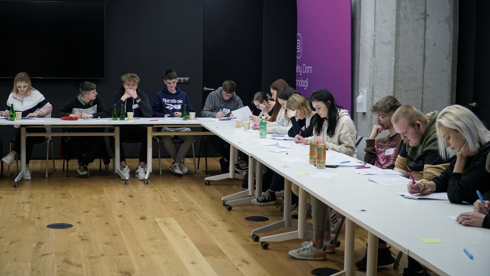 Zdjęcie w galerii na portalu naszwodzislaw.com: IV edycja Projektu SamoDZIELNI – Fundacja PFR pomaga  wyrównywać szanse na rynku pracy wiadomości z regionu