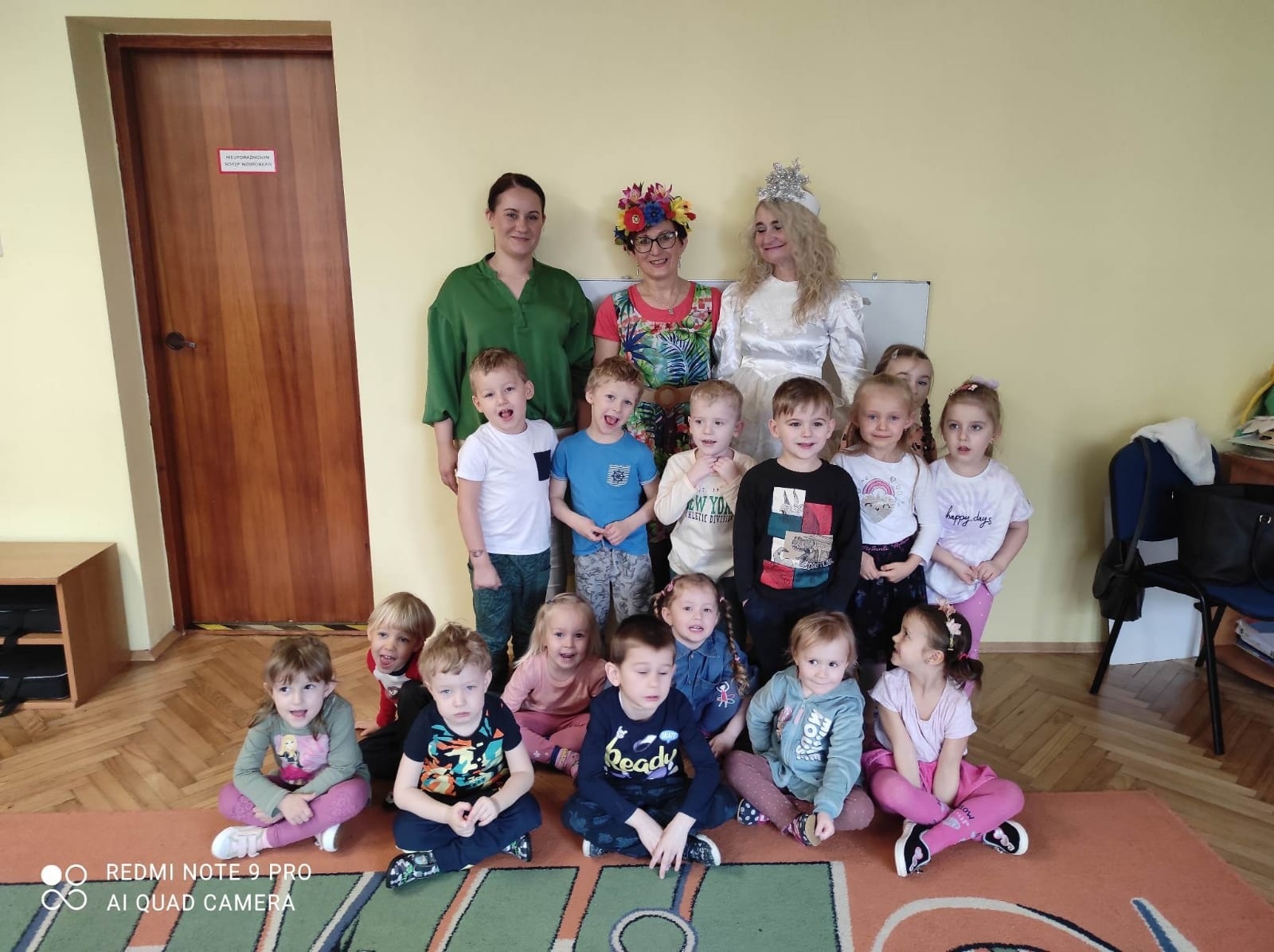 Zdjęcie w galerii na portalu naszwodzislaw.com: Przedszkolaki z Pszowa przywitały wiosnę wiadomości z regionu