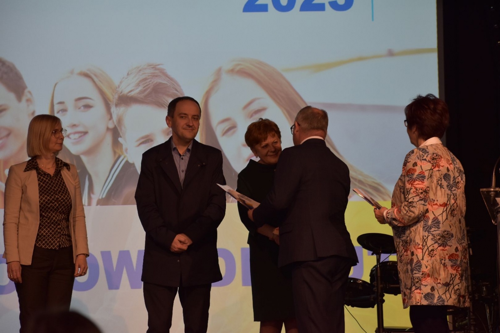 Zdjęcie w galerii na portalu naszwodzislaw.com: Podsumowali zawodowe debiuty [FOTO] wiadomości z regionu