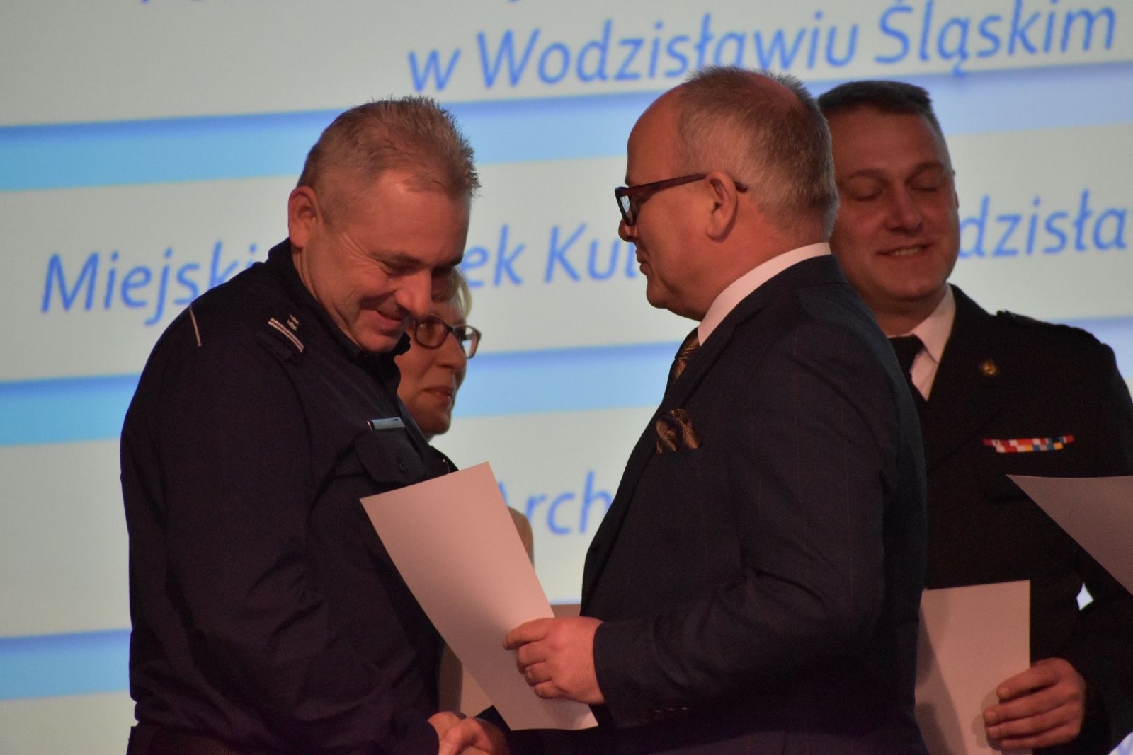 Zdjęcie w galerii na portalu naszwodzislaw.com: Podsumowali zawodowe debiuty [FOTO] wiadomości z regionu