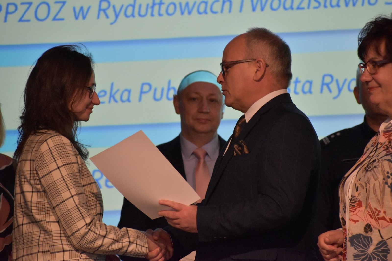 Zdjęcie w galerii na portalu naszwodzislaw.com: Podsumowali zawodowe debiuty [FOTO] wiadomości z regionu