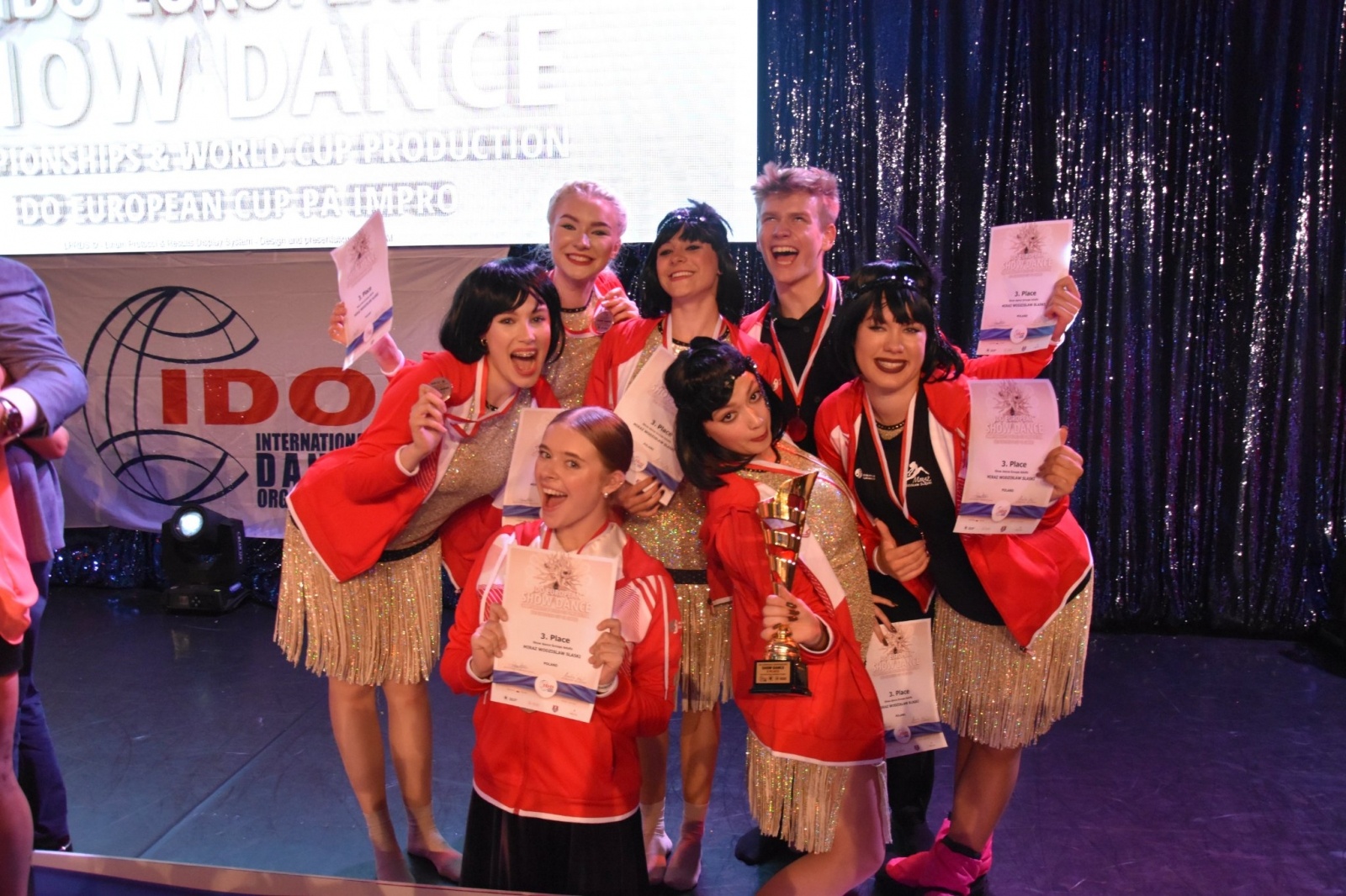 Zdjęcie w galerii na portalu naszwodzislaw.com: Artyści z Wodzisławskiego Centrum Kultury z nagrodą Powiatu Wodzisławskiego wiadomości z regionu