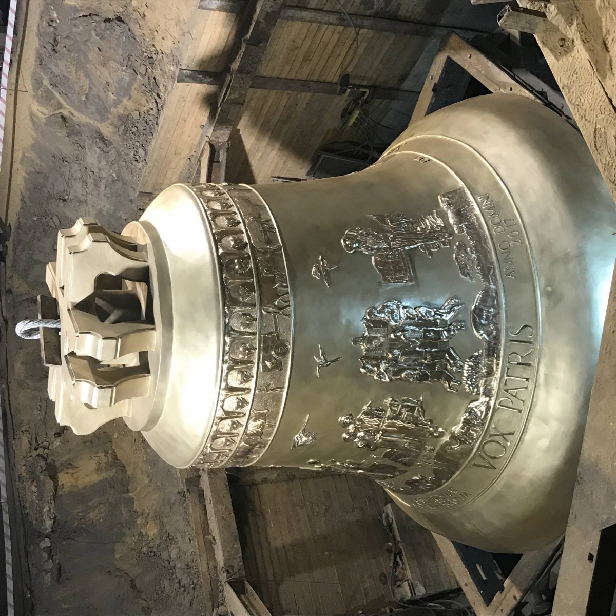 Zdjęcie w galerii na portalu naszwodzislaw.com: Największy dzwon na świecie rozbrzmi Głosem Ojca w Niedzielę Wielkanocną. Współwykonawcą jest firma z Rydułtów wiadomości z regionu