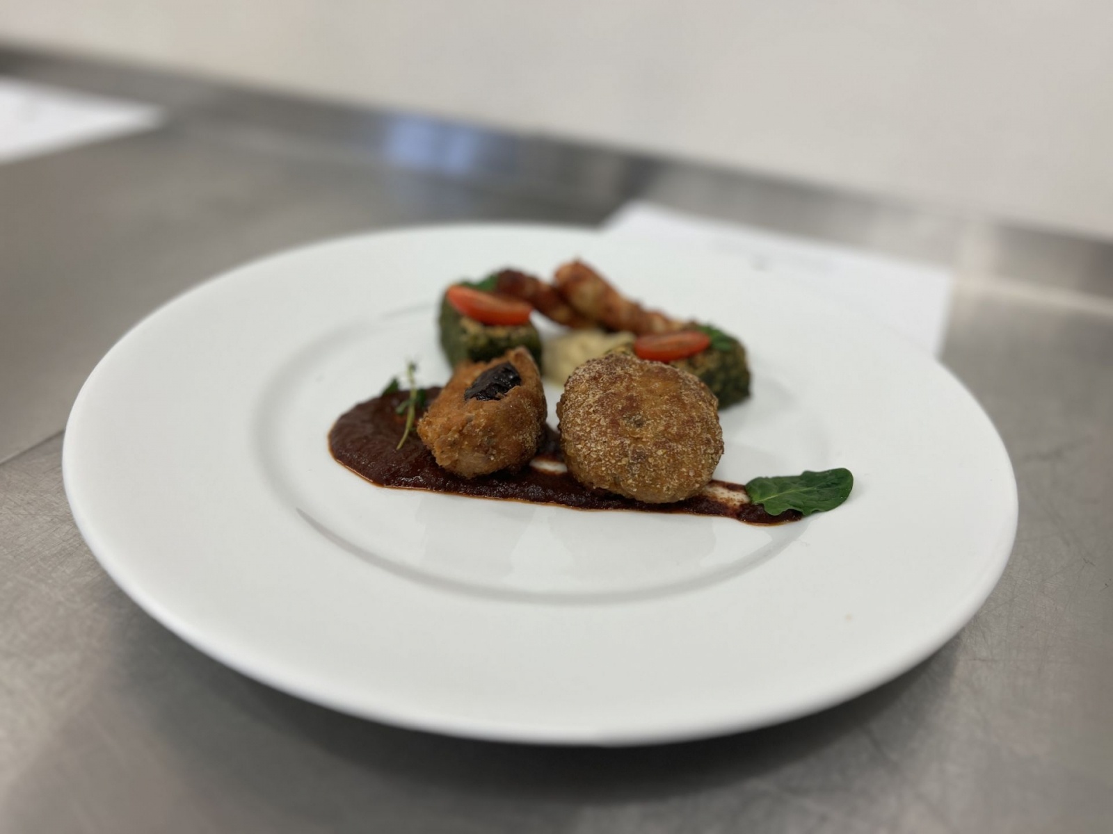 Zdjęcie w galerii na portalu naszwodzislaw.com: Za nami kulinarny Black Box wiadomości z regionu