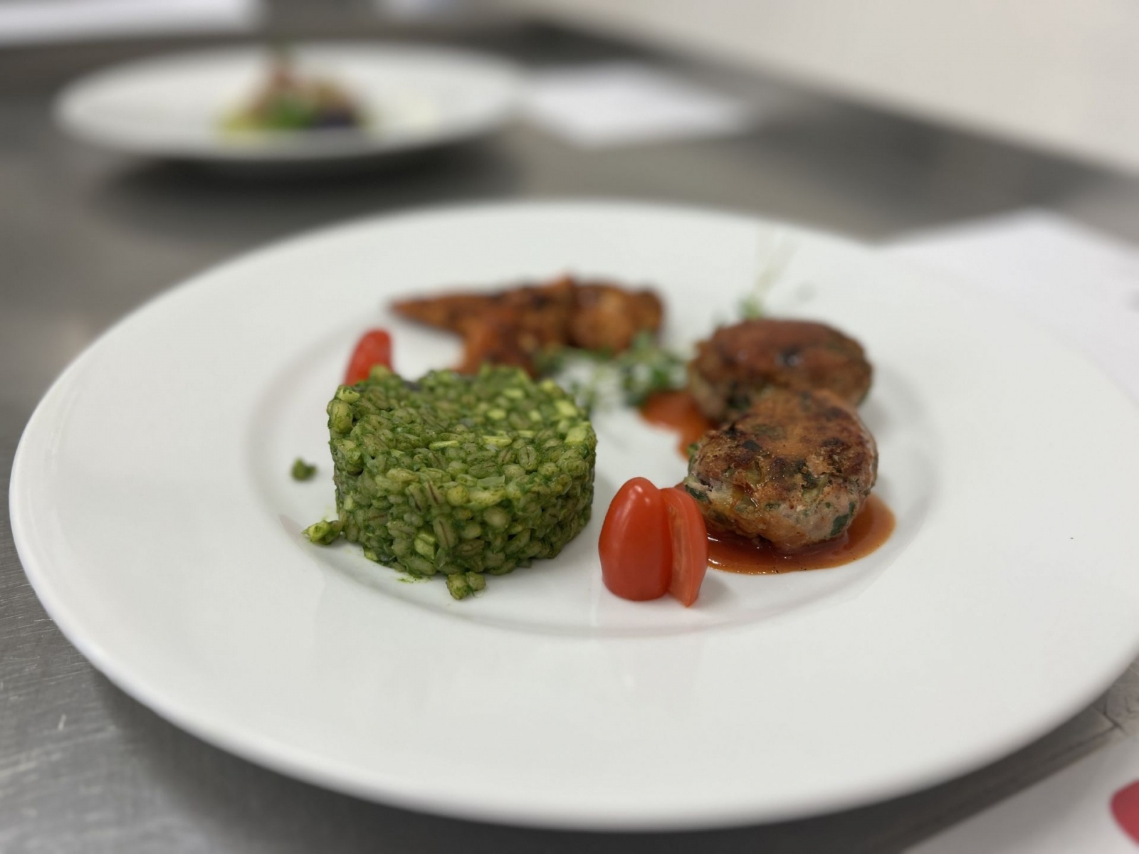 Zdjęcie w galerii na portalu naszwodzislaw.com: Za nami kulinarny Black Box wiadomości z regionu