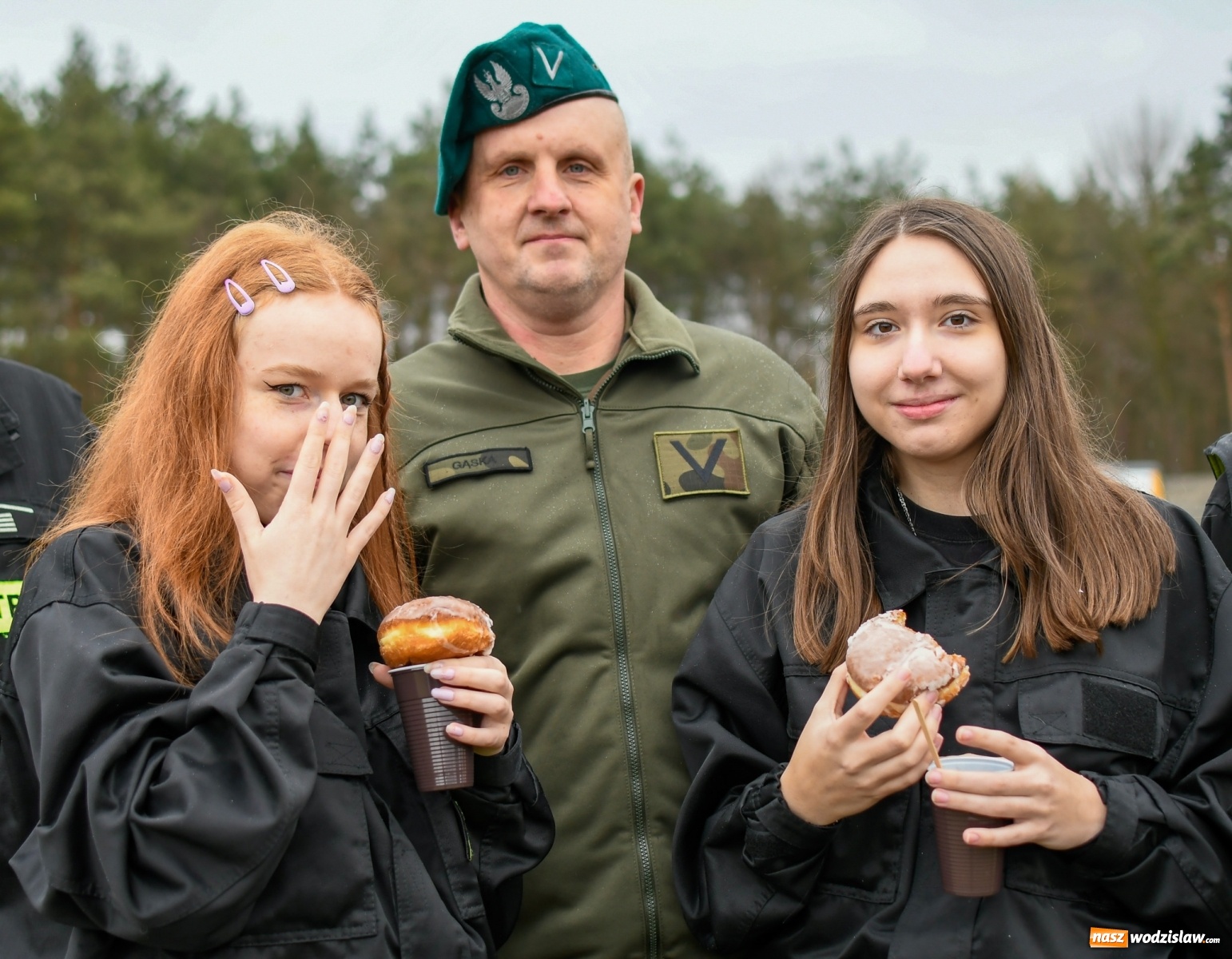 Zdjęcie w galerii na portalu naszwodzislaw.com: Mateusz Mrówka z Radlina wygrał VIII Kuźniański Półmaraton Leśny RAFAMET [FOTO i WIDEO] wiadomości z regionu