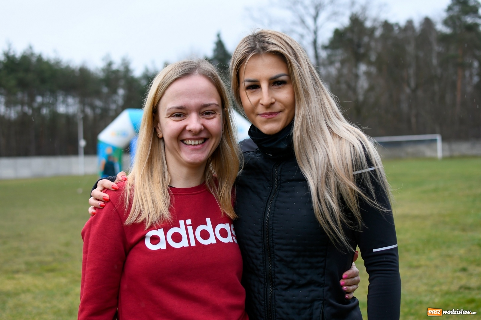 Zdjęcie w galerii na portalu naszwodzislaw.com: Mateusz Mrówka z Radlina wygrał VIII Kuźniański Półmaraton Leśny RAFAMET [FOTO i WIDEO] wiadomości z regionu