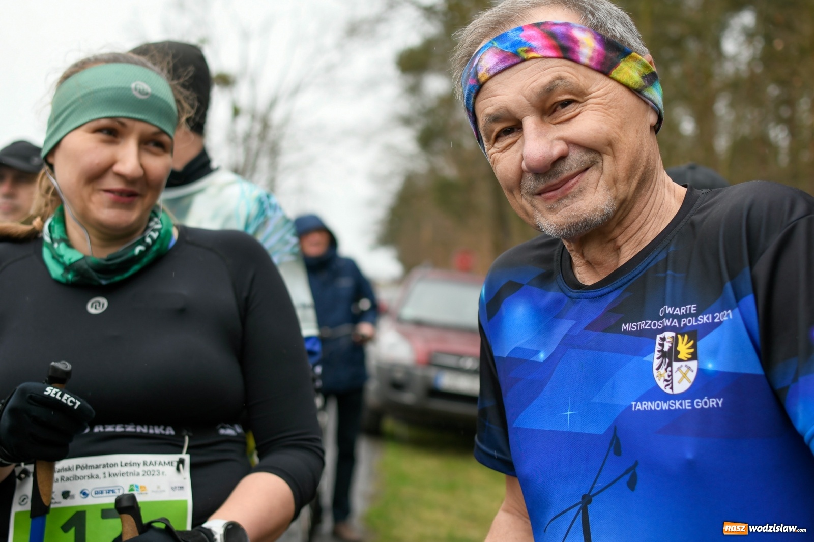 Zdjęcie w galerii na portalu naszwodzislaw.com: Mateusz Mrówka z Radlina wygrał VIII Kuźniański Półmaraton Leśny RAFAMET [FOTO i WIDEO] wiadomości z regionu