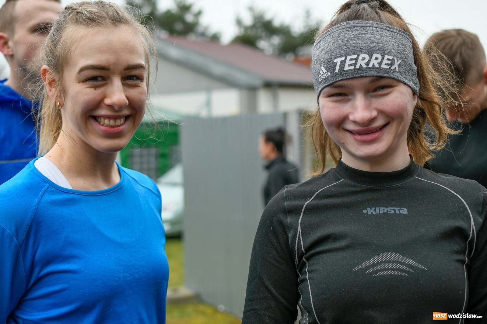 Zdjęcie w galerii na portalu naszwodzislaw.com: Mateusz Mrówka z Radlina wygrał VIII Kuźniański Półmaraton Leśny RAFAMET [FOTO i WIDEO] wiadomości z regionu