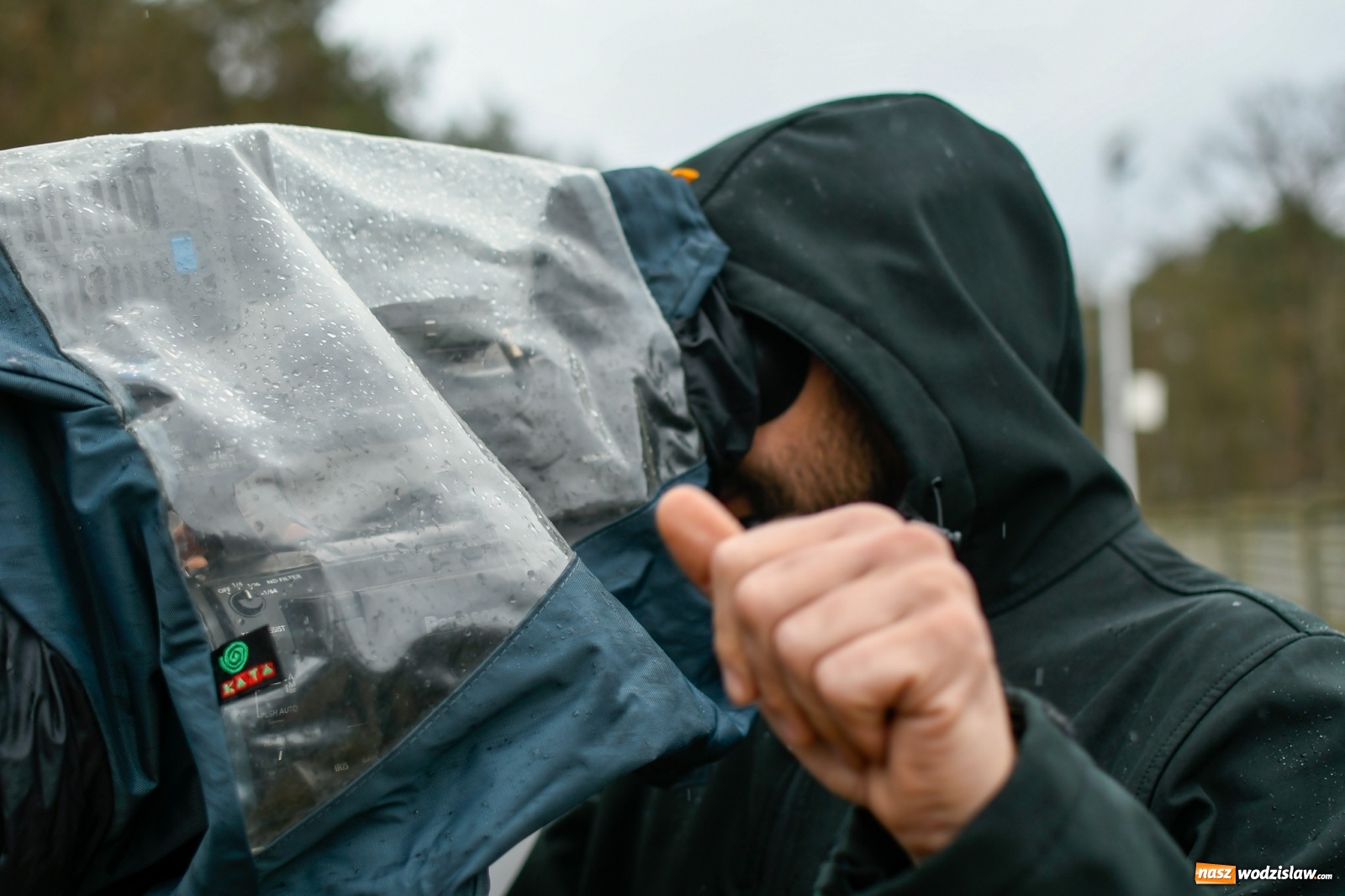 Zdjęcie w galerii na portalu naszwodzislaw.com: Mateusz Mrówka z Radlina wygrał VIII Kuźniański Półmaraton Leśny RAFAMET [FOTO i WIDEO] wiadomości z regionu