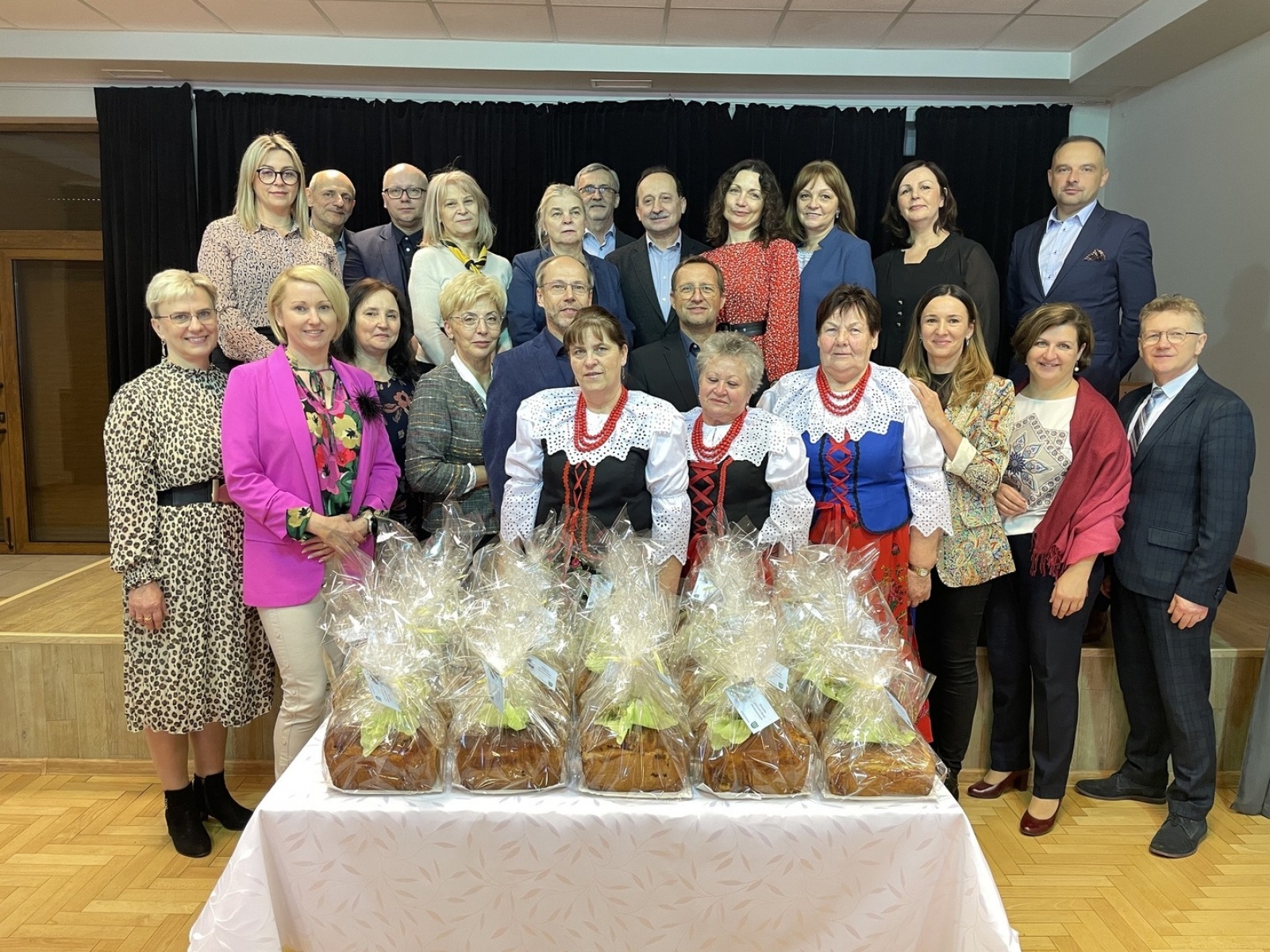 Zdjęcie w galerii na portalu naszwodzislaw.com: Idą święta. W Połomi zapachniało już święcelnikiem wiadomości z regionu