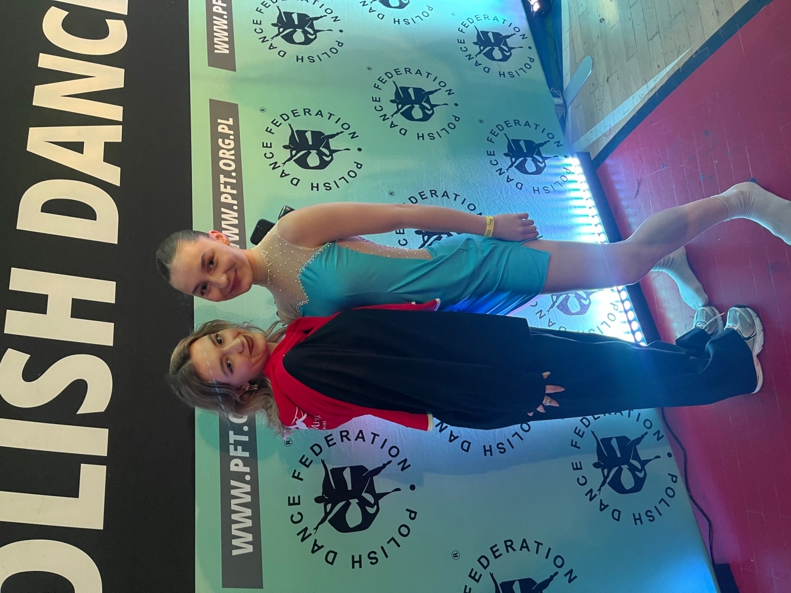 Zdjęcie w galerii na portalu naszwodzislaw.com: Juniorzy z Mirażu Mistrzami Polski w show dance wiadomości z regionu