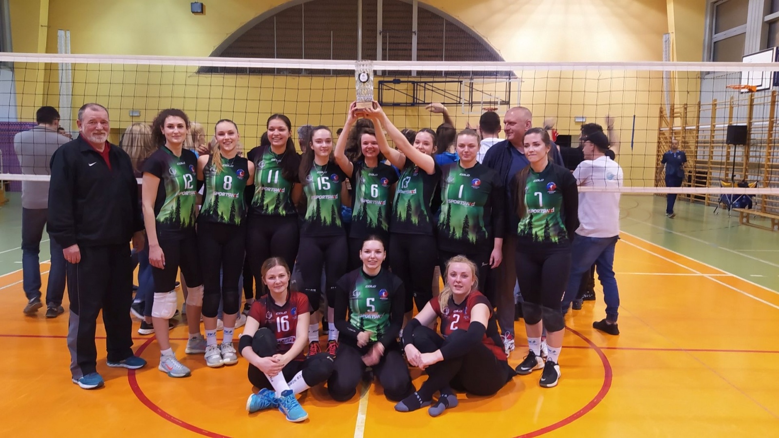 Zdjęcie w galerii na portalu naszwodzislaw.com: Siatkarki Zorzy Wodzisław mistrzyniami II ligi śląskiej [FOTO] wiadomości z regionu