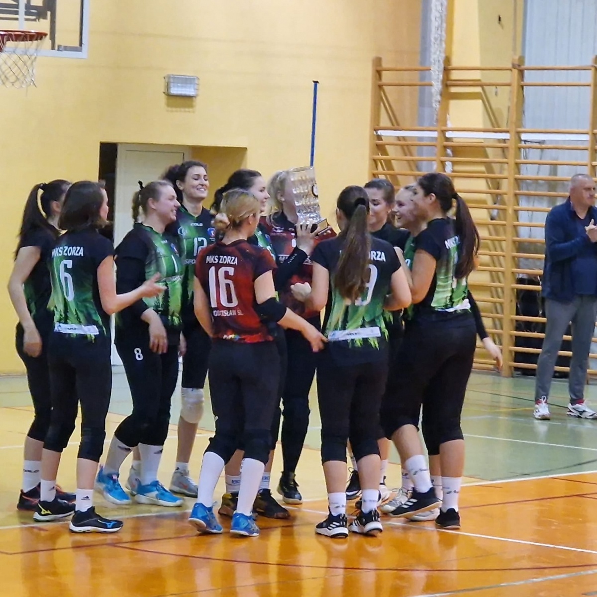 Zdjęcie w galerii na portalu naszwodzislaw.com: Siatkarki Zorzy Wodzisław mistrzyniami II ligi śląskiej [FOTO] wiadomości z regionu