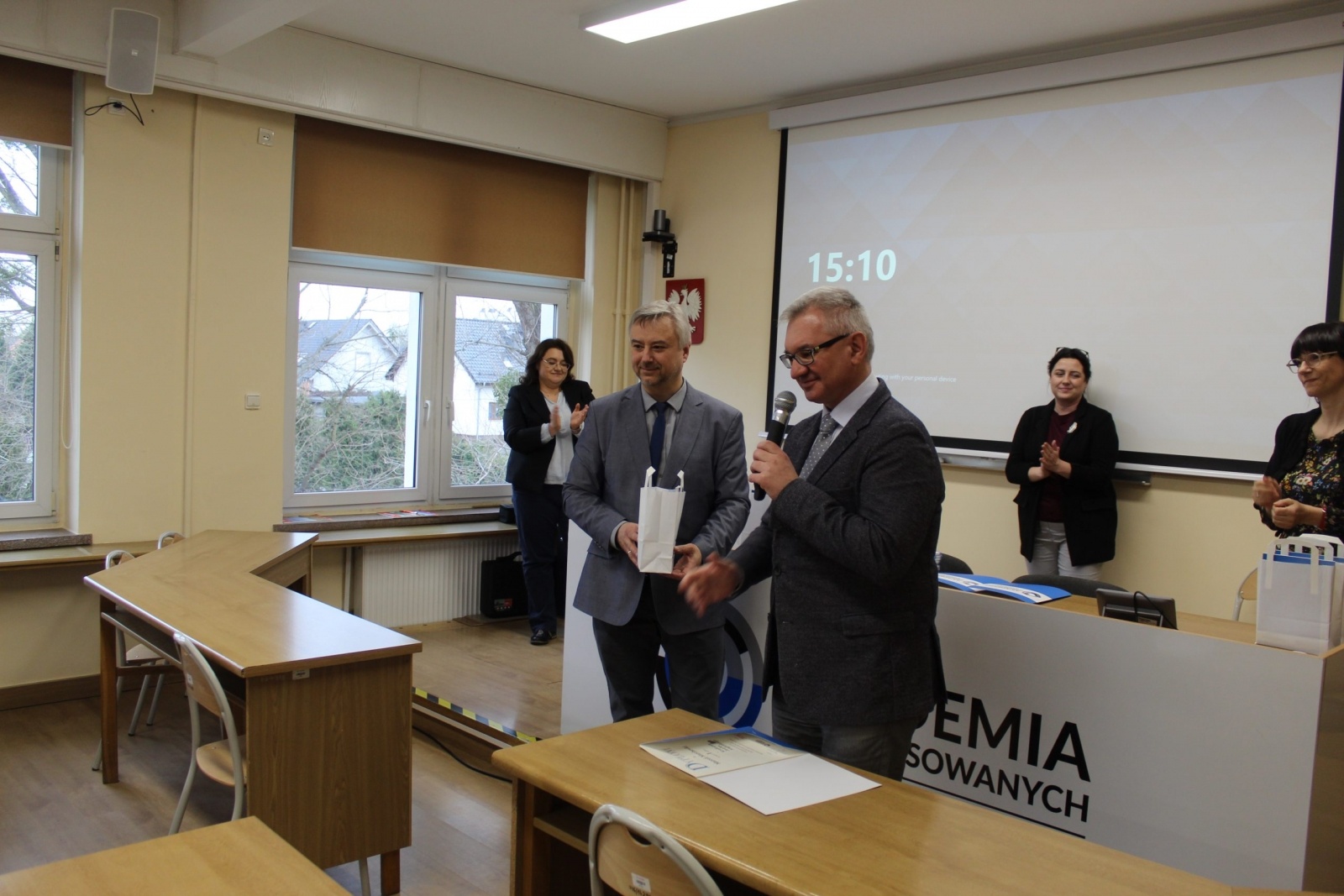 Zdjęcie w galerii na portalu naszwodzislaw.com: XVI Konkurs Języka Angielskiego i Języka Niemieckiego dla uczniów szkół średnich rozstrzygnięty! wiadomości z regionu