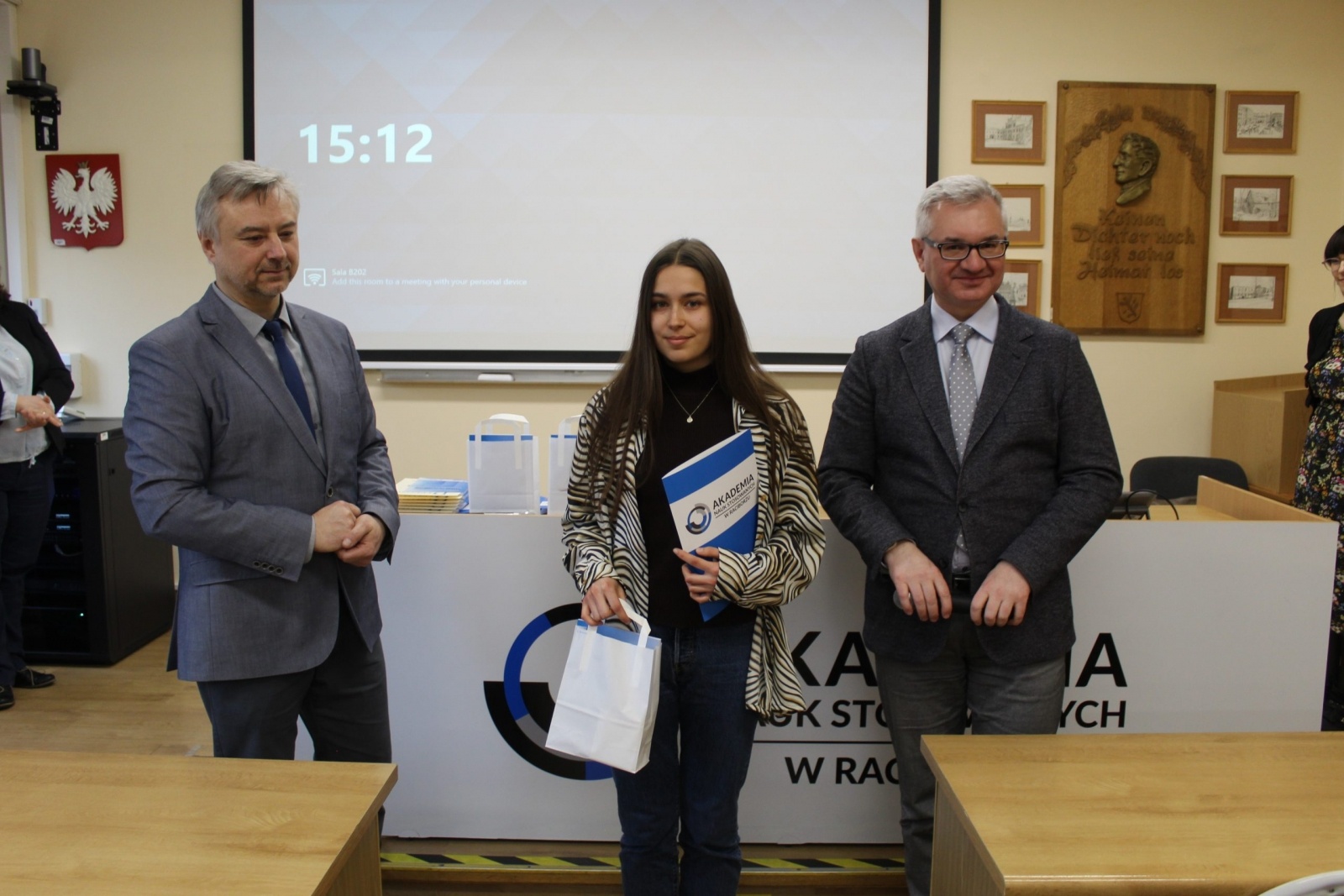 Zdjęcie w galerii na portalu naszwodzislaw.com: XVI Konkurs Języka Angielskiego i Języka Niemieckiego dla uczniów szkół średnich rozstrzygnięty! wiadomości z regionu