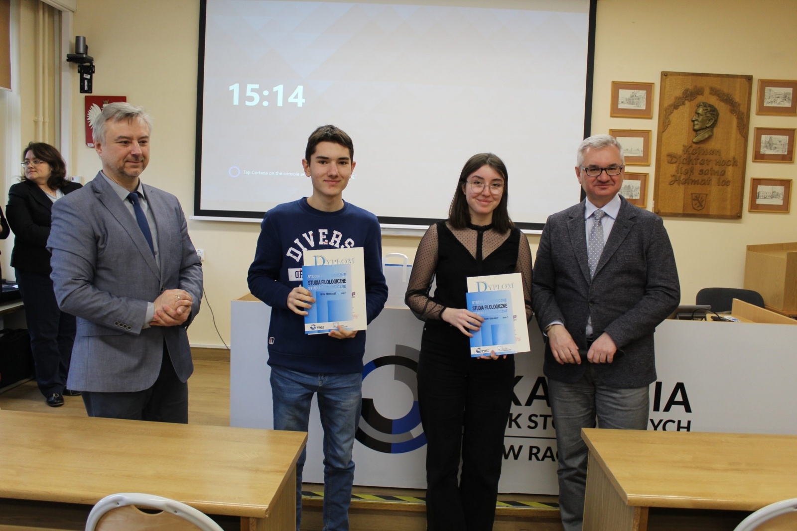 Zdjęcie w galerii na portalu naszwodzislaw.com: XVI Konkurs Języka Angielskiego i Języka Niemieckiego dla uczniów szkół średnich rozstrzygnięty! wiadomości z regionu