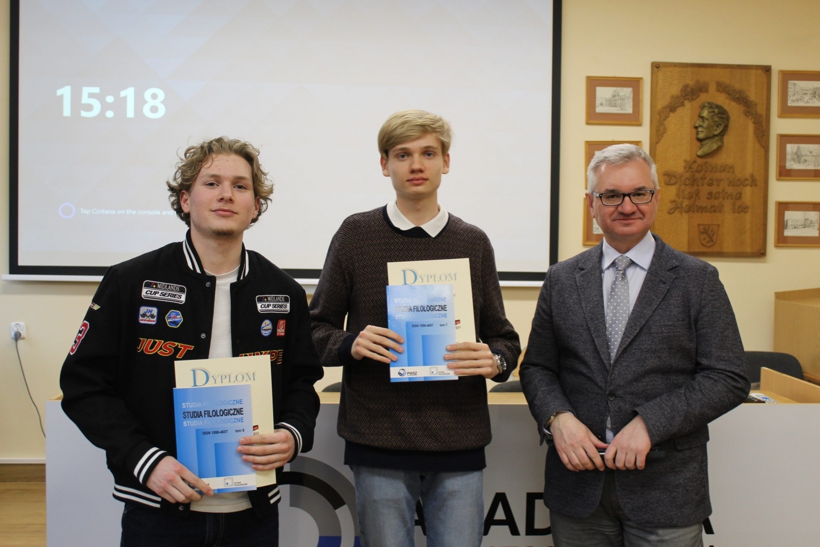 Zdjęcie w galerii na portalu naszwodzislaw.com: XVI Konkurs Języka Angielskiego i Języka Niemieckiego dla uczniów szkół średnich rozstrzygnięty! wiadomości z regionu