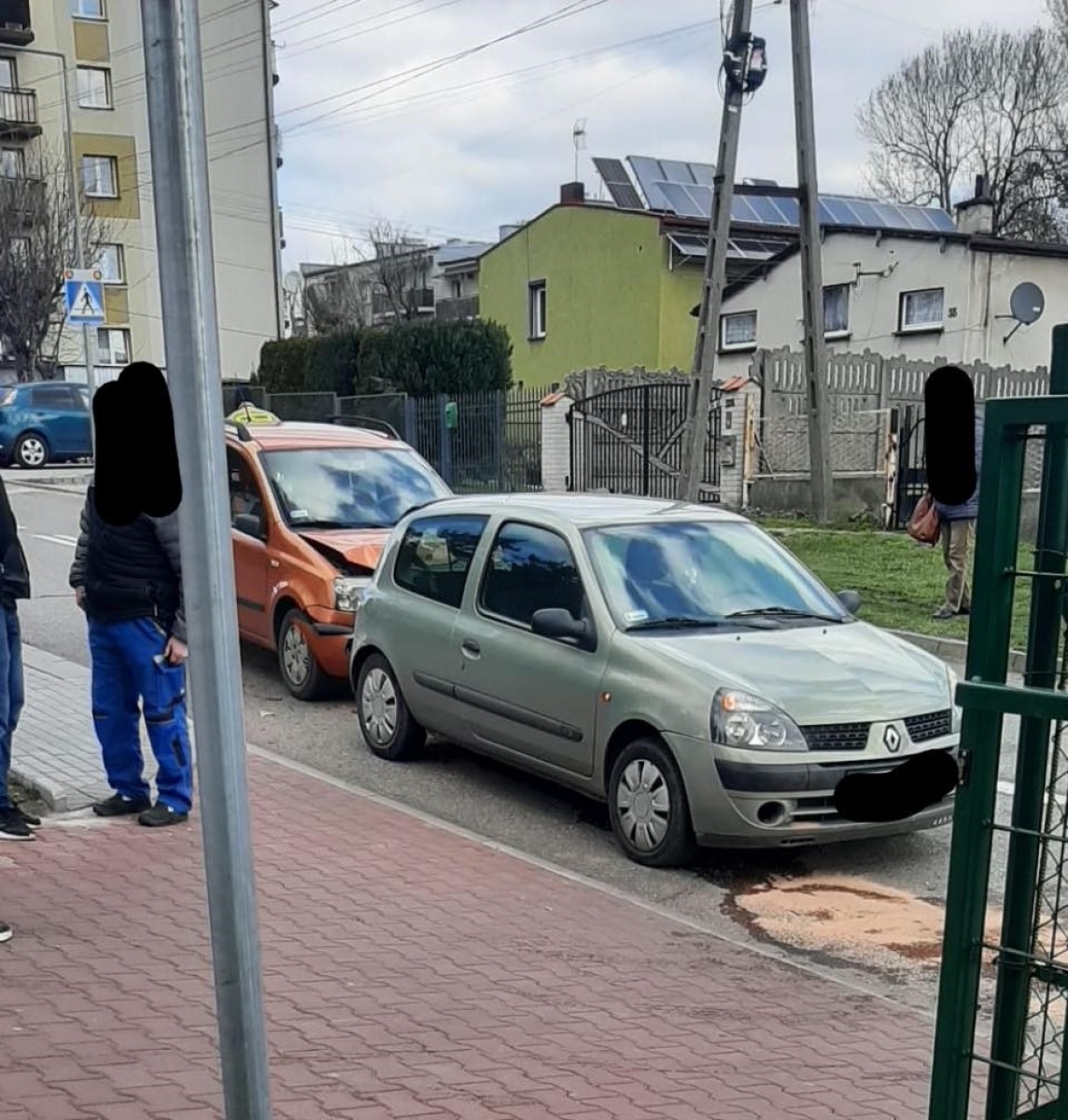 Zdjęcie w galerii na portalu naszwodzislaw.com: Kolizja w Wodzisławiu, kolizja w Rydułtowach. Przyczyna? Jazda na zderzaku wiadomości z regionu