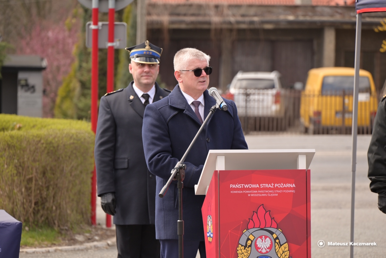 Zdjęcie w galerii na portalu naszwodzislaw.com: Uroczystości wręczenia promes na zakup samochodów ratowniczo - gaśniczych wiadomości z regionu