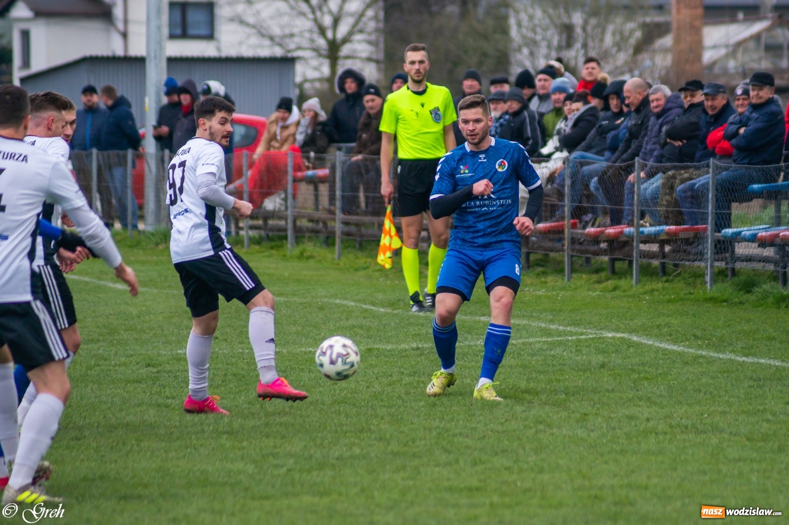 Zdjęcie w galerii na portalu naszwodzislaw.com: Walczyli póki starczyło sił. Unia Turza Śląska z trofeum [FOTO i WIDEO] wiadomości z regionu