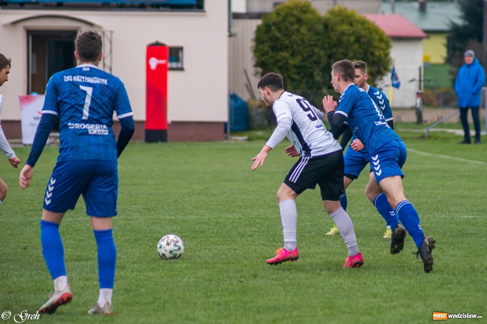 Zdjęcie w galerii na portalu naszwodzislaw.com: Walczyli póki starczyło sił. Unia Turza Śląska z trofeum [FOTO i WIDEO] wiadomości z regionu