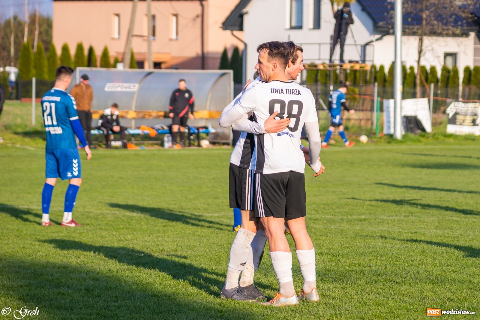 Zdjęcie w galerii na portalu naszwodzislaw.com: Walczyli póki starczyło sił. Unia Turza Śląska z trofeum [FOTO i WIDEO] wiadomości z regionu
