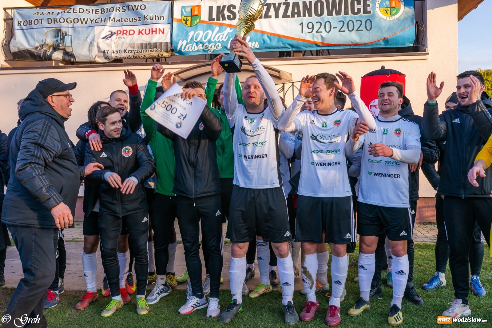 Zdjęcie w galerii na portalu naszwodzislaw.com: Walczyli póki starczyło sił. Unia Turza Śląska z trofeum [FOTO i WIDEO] wiadomości z regionu