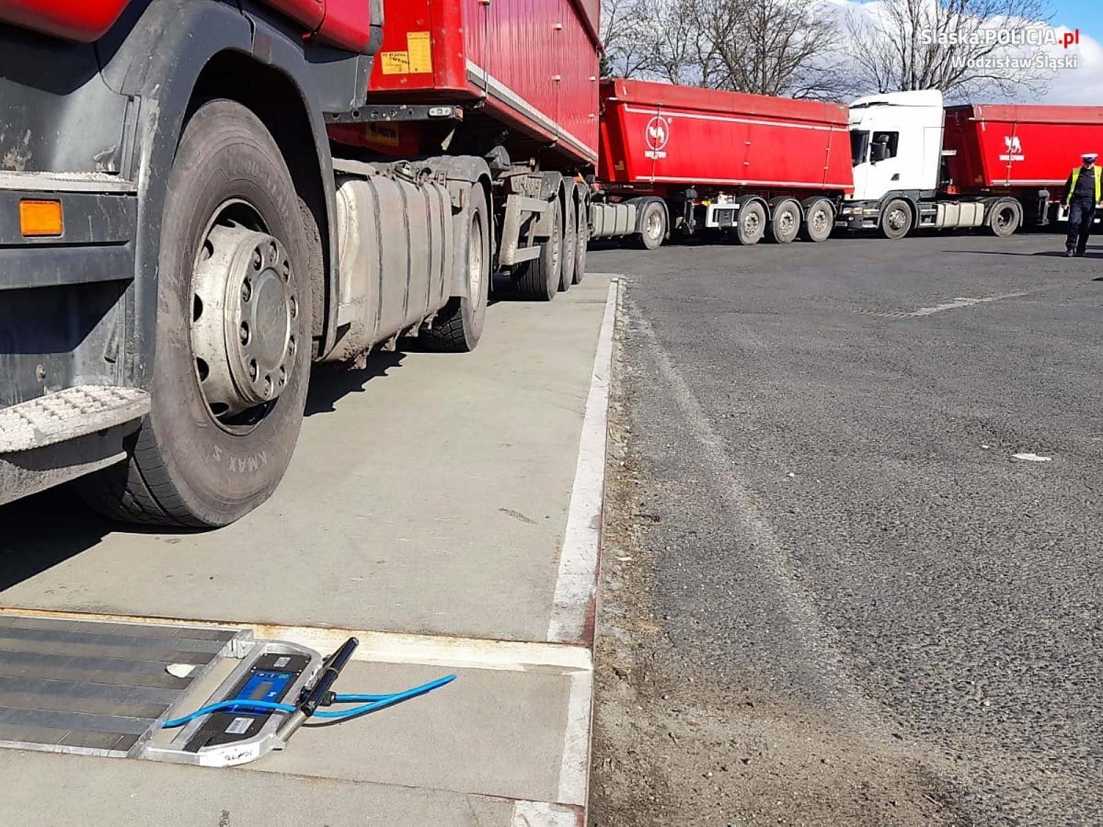 Zdjęcie w galerii na portalu naszwodzislaw.com: Wspólne działania wodzisławskiej drogówki i ITD wiadomości z regionu