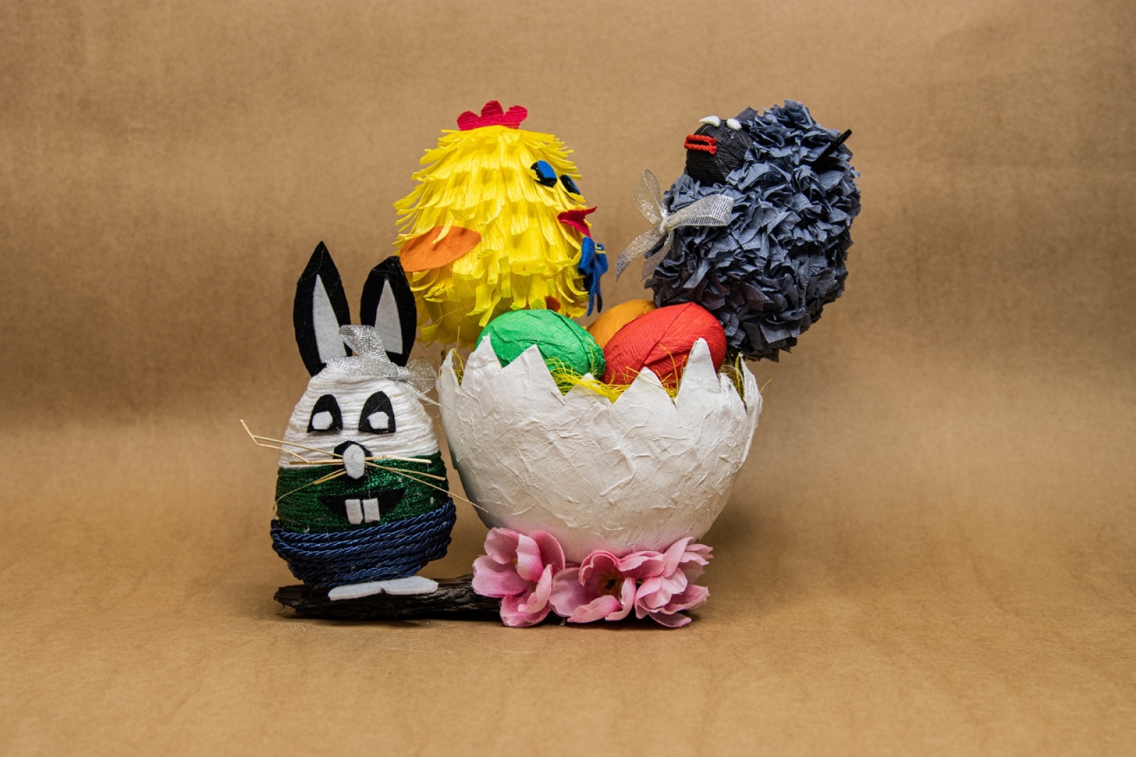 Zdjęcie w galerii na portalu naszwodzislaw.com: Znamy zwycięzców konkursu na najpiękniejszą pisankę wiadomości z regionu