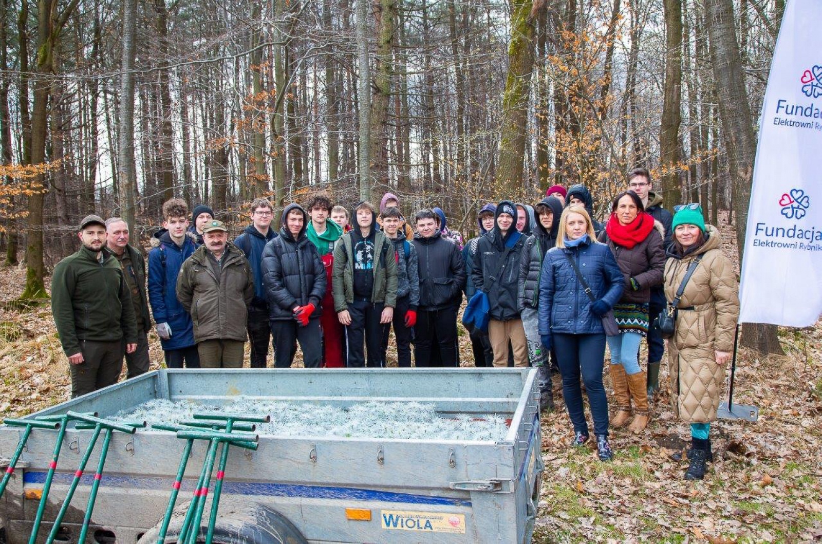 Zdjęcie w galerii na portalu naszwodzislaw.com: PGE GiEK posadziła 1000 nowych drzew na terenie Nadleśnictwa Rybnik w ramach akcji „Lasy Pełne Energii” wiadomości z regionu
