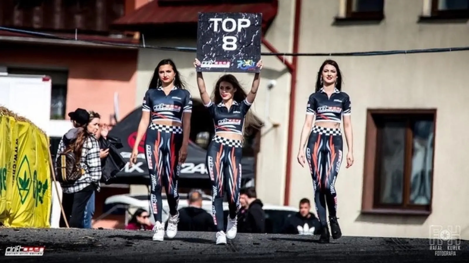 Zdjęcie w galerii na portalu naszwodzislaw.com: POLISH GOODWOOD. Kietrz kolejny raz stolicą driftu z muzyką w tle wiadomości z regionu