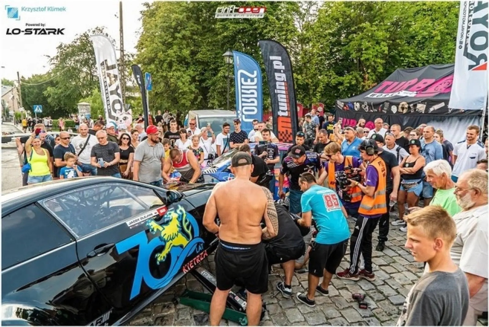 Zdjęcie w galerii na portalu naszwodzislaw.com: POLISH GOODWOOD. Kietrz kolejny raz stolicą driftu z muzyką w tle wiadomości z regionu