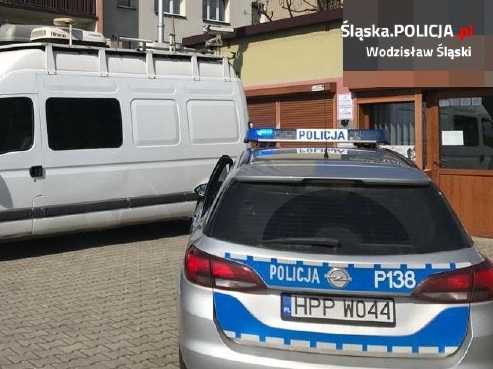 Zdjęcie w galerii na portalu naszwodzislaw.com: Policyjne działania na rzecz poprawy bezpieczeństwa wiadomości z regionu